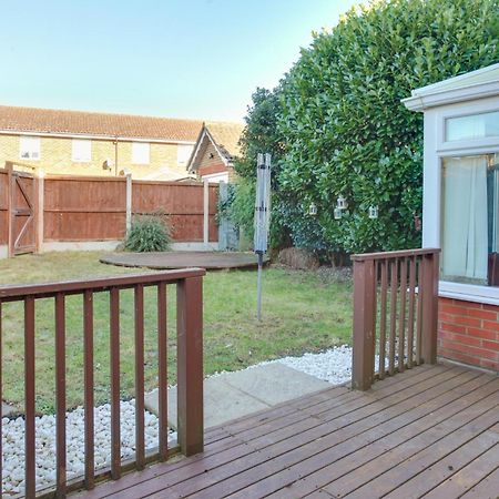 Cosy Two Bedroom House - Chelmsford - Free Parking And Wifi エクステリア 写真