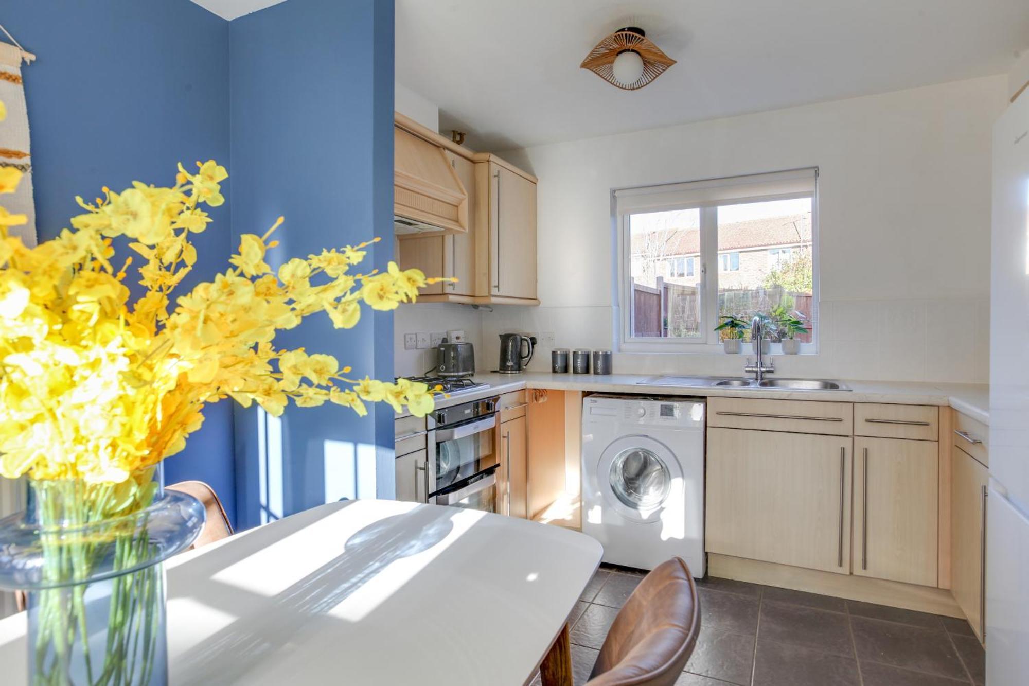 Cosy Two Bedroom House - Chelmsford - Free Parking And Wifi エクステリア 写真